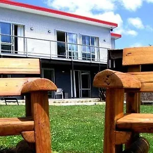  Hostal Tombstone Motel, & Backpackers